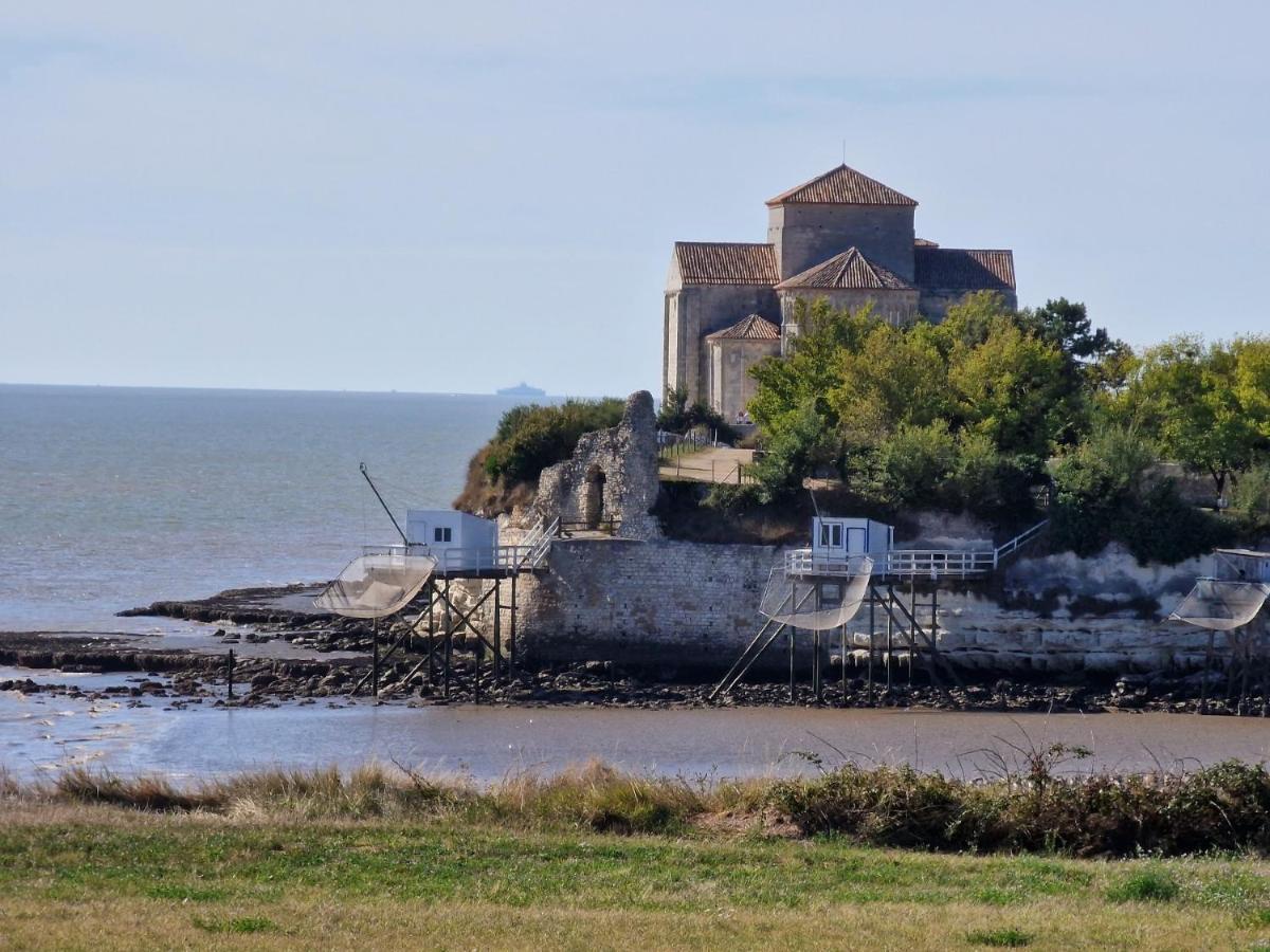 Escapade Entre Vignes Et Mer Corme-Royal Exterior photo